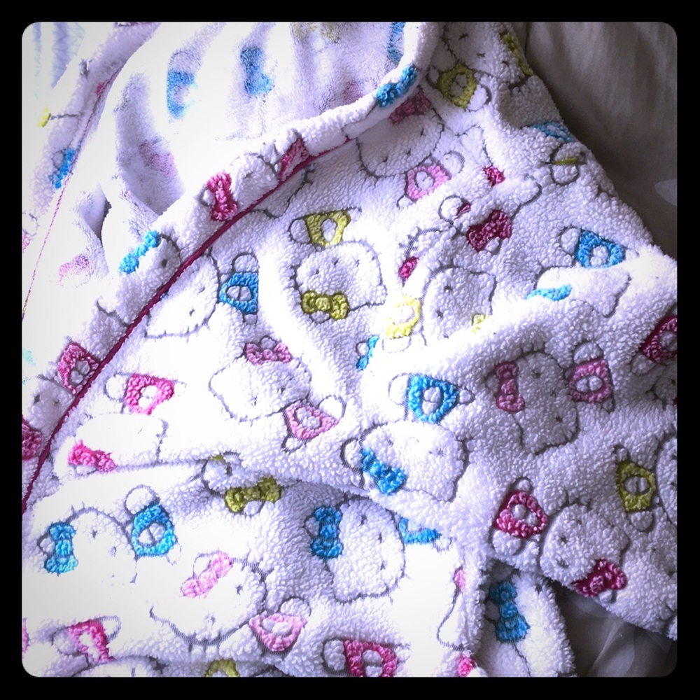 Hello Kitty Robe